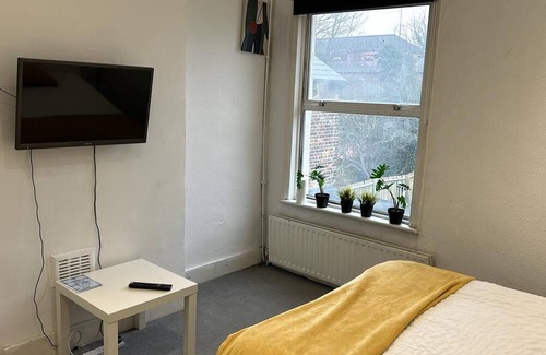 Balham Casa | Lovely Apartment Balham F4