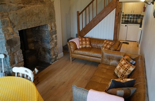 Cwmtirmynach Cabaña | TY CAPEL CEFN BRITH NEAR BETWS Y COED