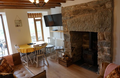 Cwmtirmynach Cabaña | TY CAPEL CEFN BRITH NEAR BETWS Y COED