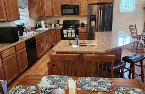 Bristol Casa | Cottage At Greener Pasture Farm