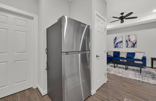 Barker Casa | Modern, Newly Built 2 Bed, 2 Bathroom, WD Home!
