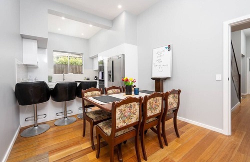 Footscray Casa | Luxurious house near flemington racecourse