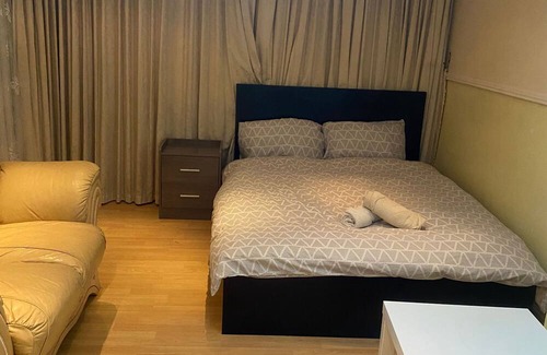 Weavers Apartamento | Charming 4-bedroom Apartment in East London - Perfect City Getaway