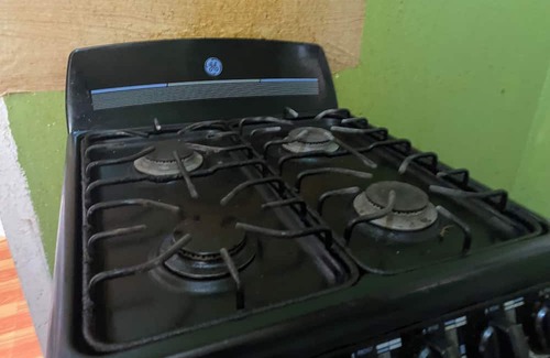 Havendale Cabaña | Charming cottage in superb Kingston with AC, WiFi