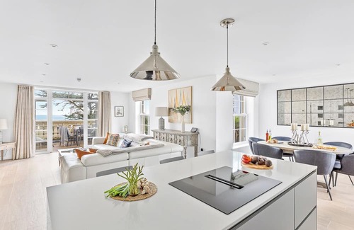 Carlyon Bay Apartamento | Luxury for 6 near Fowey & Eden Project - Beach & Golf