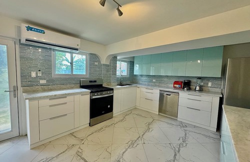 San Antonio Casa | Sunset Beach House