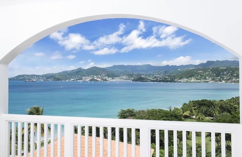 Morne Rouge Casa | Studio Suite, King at Mount Cinnamon, Sea Views, Refresh on Scenic Balcony