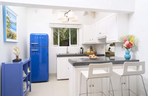 Morne Rouge Casa | Suite, 1BR at Mount Cinnamon, Enjoy Sea Glimpses and Breeze on Balcony