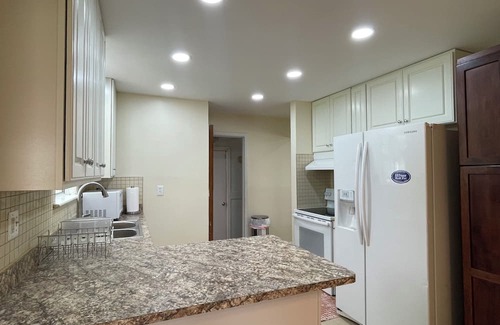Farmington Hills Villa | Beautiful Farmington Hills Home