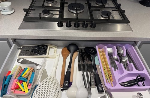 Surbiton Hill Casa | Surbiton House for 6, near Station, free parking