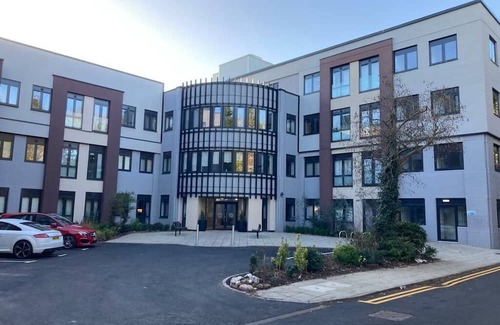 Barnt Green Apartamento | Modern Studio Apartment - Solihull by Seven Stays