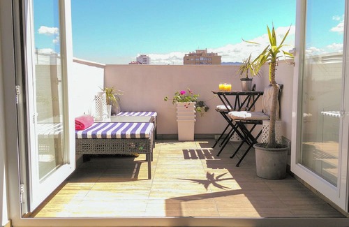 Espinho Apartamento | Panorama Studio ❤️ with Amazing Penthouse Balcony