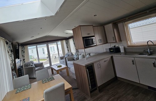 Rhyl Chalet De Esquí | Mini lodge Robin Hood holiday park