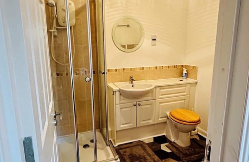 Kirkcaldy Apartamento | Immaculate 2-Bed Apartment in Kirkcaldy