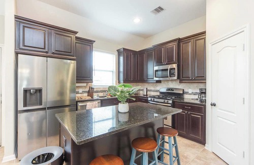 Katy Casa | Estate on Tea Tree Dr E#41267
