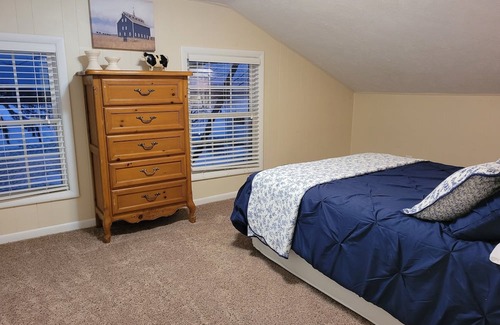 Stevensville Otro | Ott Farmhouse