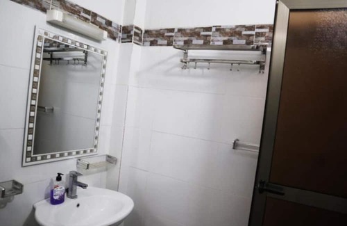 St. Louis Apartamento | Chez Mamanta StLouis apt 2 rooms Furnished For Business or Private Stays