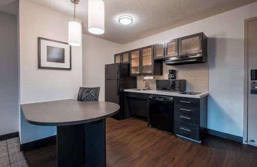 Fossil Creek Casa | Ideal for Nature Lovers! 2 Pet-friendly Units, Near Fort Worth Botanic Garden!