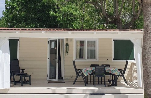 Ameglia Chalet De Esquí | Casa Liguria 222 in bella Liguria. Luxurious with 2 bathrooms, air conditioning and dishwasher!