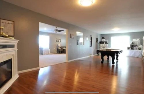 Avoca Casa | Spacious house in charming Avoca NY with WiFi, AC and eight person, hot tub.