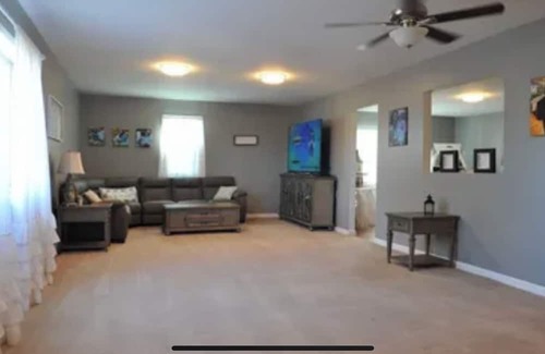 Avoca Casa | Spacious house in charming Avoca NY with WiFi, AC and eight person, hot tub.