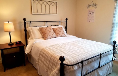 Stevensville Otro | Grandview Farmhouse