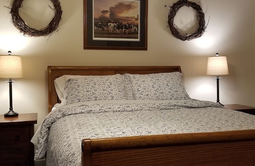 Stevensville Otro | Grandview Farmhouse
