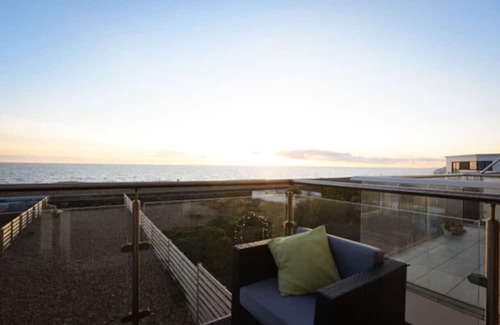 South Hayling Apartamento | Beachfront 3BR | Amazing View | 7 Guest