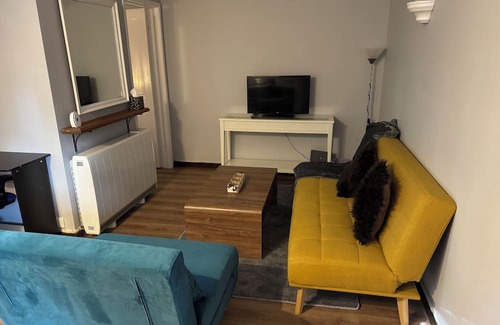Amersham Apartamento | One bed ground floor apartment 2 mins walk from the Met line