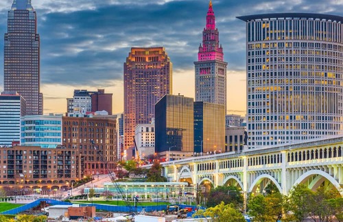 Downtown Cleveland Casa | Adventure Awaits! Near Huntington Convention Cente