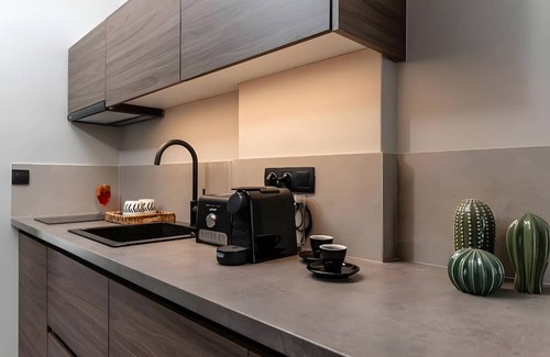 Mikri Vigla Apartamento | Apartment 'Afros Beachfront' with Sea View, Wi-Fi and Air Conditioning