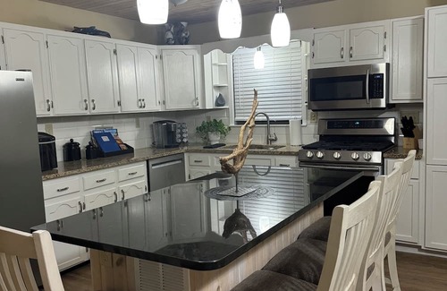 Lake Ozark Casa | Charming 3-bedroom house with breathtaking views of the Lake of the Ozarks