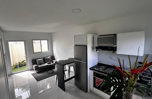 Boegoeroei Casa | ARUBINI 1-bedroom apartment with perfect location close to everything