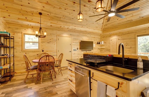 Canoncito Cabina | Pecos Riverfront Cabin: Fish & Unwind!