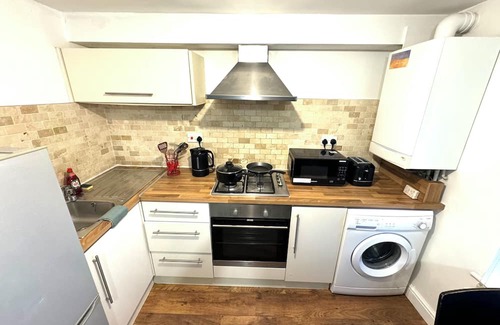 Hammersmith and Fulham Apartamento | Cosy 1-bed flat in Fulham near Chelsea Stadium!