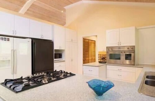 Ravenshoe Casa | Vine Creek Cottage- private & secluded getaway