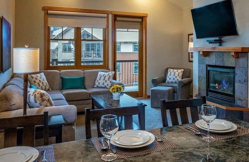 Four O'Clock Complejo | Super Bowl weekend Ski-in/Ski-out 1 Bedroom 5 Star Grand Timber Breckenridge