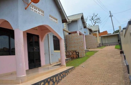Buloba Casa | Pal Furnished Houses