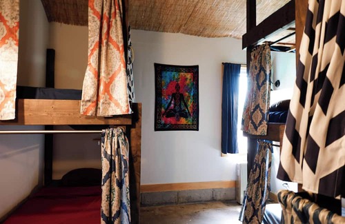 Rumney Cabina | Beautiful Bunkhouse in White Mountains - Families, Adventures, Retreats