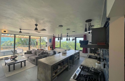 Villa Borinquen Casa | Vista Bella - Modern Hilltop Sanctuary