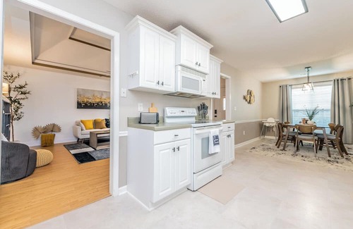 Warner Robins Casa | Cozy Serenity-Entire Home at Warner Robins