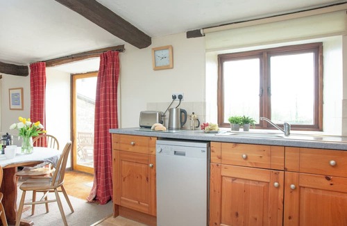 Umberleigh Cabaña | 2 bedroom accommodation in Kings Nympton, near South Molton