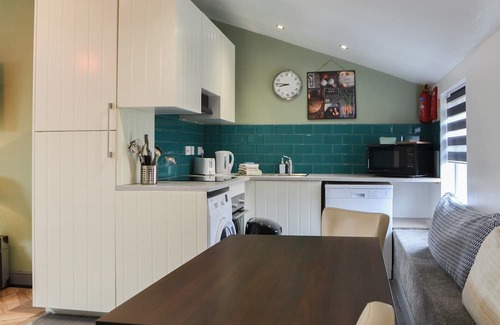 Wigton Cabaña | 1 bedroom accommodation in Bowness-on-Solway
