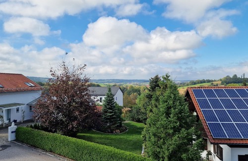 Haarbach Casa | Living on the golf course in a very quiet location.