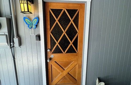Yosemite Forks Apartamento | Cozy studio in tranquil Oakhurst with Kitchenette, secluded patio, AC, WiFi
