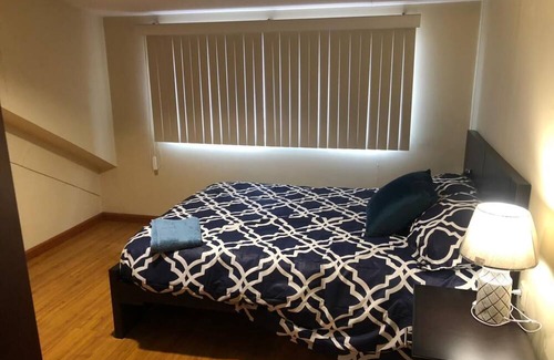 Cuenca Apartamento | Acogedor Depart. con WiFi en la encantadora Cuenca,2 habitaciones full amoblado