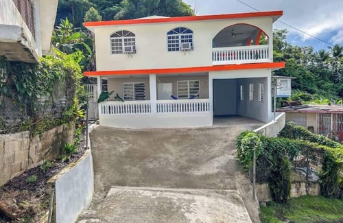 Caimito Casa | Hilltop Havennn