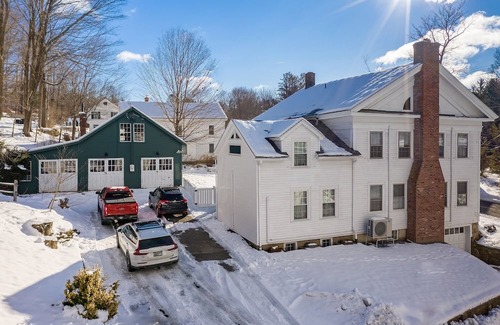 Monterey Apartamento | Berkshire apt w/FAST internet near lake & slopes