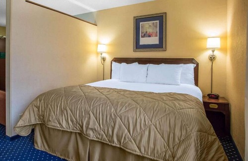 Merrillville Hotel | HOJO INN
