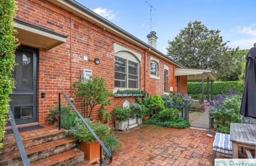 East Tamworth Casa | Charming 4-Bedroom Property with Pool in Tamworth